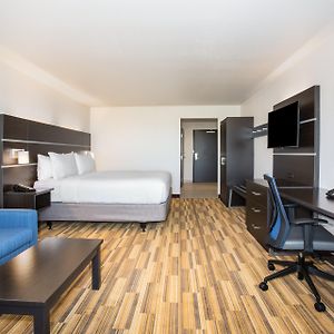 King Suite Mobility accessible